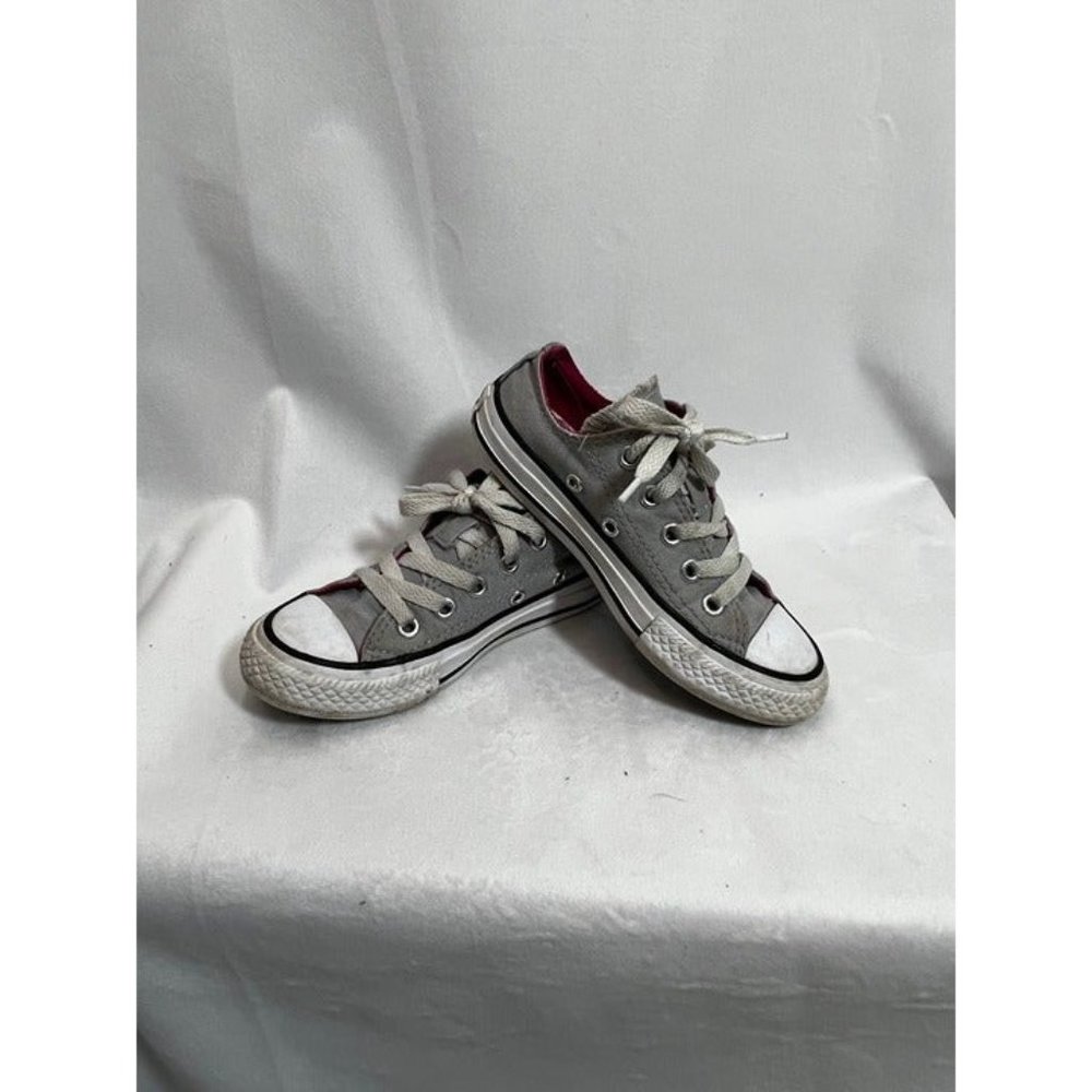 Converse Chuck Taylor Sneakers